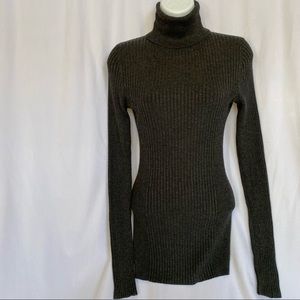 Express grey turtleneck sweater size M